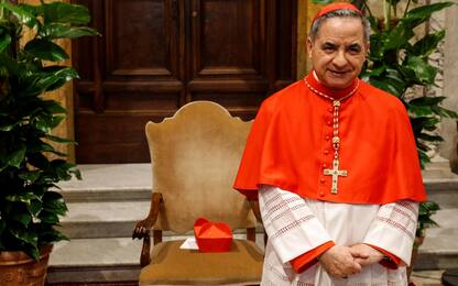 Vaticano, Becciu: "Perché accusa di peculato? Fiducia nel Papa"
