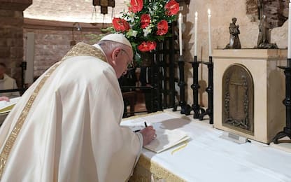 "Fratelli tutti": di cosa parla l'enciclica di Papa Francesco