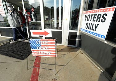 The first day of early voting in Spartanburg County took place on Oct. 5, 2020. The voting location was the Spartanburg Memorial Auditorium lower level.

Shj Voting10 (Photo by [ALEX HICKS JR./Spartanburg Herald-Journal]/USA Today Network/Sipa USA)