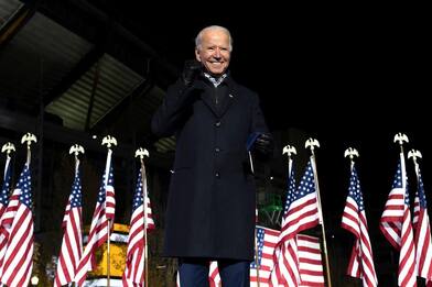 Elezioni Usa 2020, Biden porterà i cani Champ e Major alla Casa Bianca