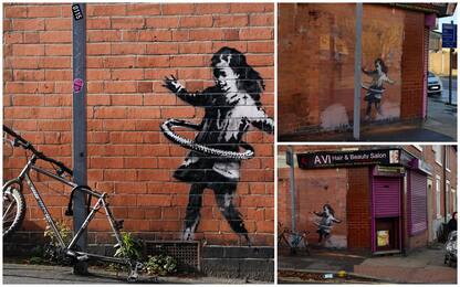 Banksy, Nottingham: rubata bici da opera “La bambina con l’hula hoop”