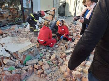 Terremoto 6.4 in Croazia, gravi danni e vittime a Petrnja . La diretta