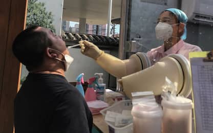 In Cina aumentano i casi di Covid, annullata la maratona di Wuhan