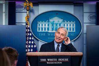 USA WHITE HOUSE PRESS BRIEFING epa08956669 Anthony Fauci, director of the National Institute of Allergy and Infectious Diseases, speaks during a news conference in the James S. Brady Press Briefing Room at the White House in Washington, DC, USA, on 21 January 2021. Biden in his first full day in office plans to issue a sweeping set of executive orders to tackle the raging Covid-19 pandemic to rapidly reverse or refashion many of his predecessor's most heavily criticized policies. EPA/Al Drago / POOL