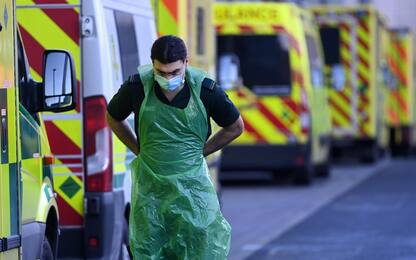 Covid, Regno Unito: oltre 32mila casi e 35 morti nelle ultime 24 ore