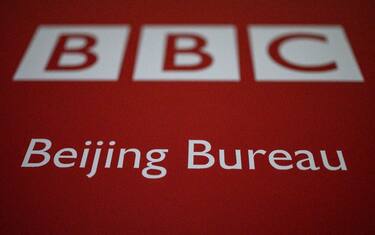 This photo shows the BBC logo at their Beijing bureau office on February 12, 2021. - China's broadcasting regulator on February 11, 2021 banned BBC World News, accusing it of flouting guidelines after a controversial report on its treatment of the country's Uighur minority. The decision came just days after Britain's own regulator revoked the licence of Chinese broadcaster CGTN for breaking UK law on state-backed ownership, and provoked angry accusations of censorship from London. (Photo by NOEL CELIS / AFP) (Photo by NOEL CELIS/AFP via Getty Images)