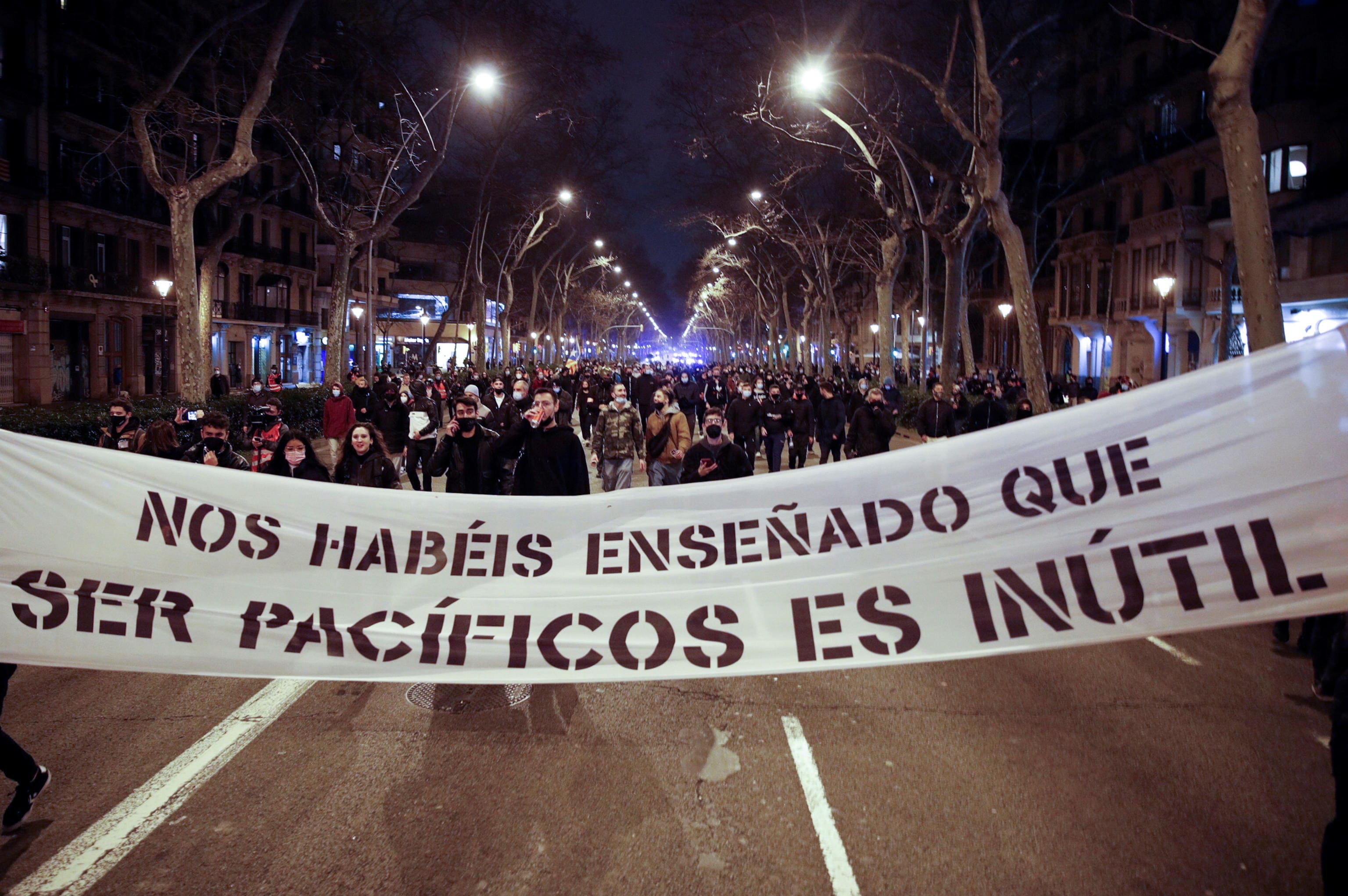 Le proteste a Barcellona proteste barcellona pablo hasel