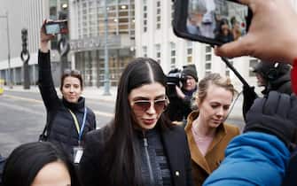 epa07351442 Joaquin 'El Chapo' Guzman's wife Emma Coronel Aispuro (C) departs United States Federal Court after another day of jury deliberation in the case against Guzman in Brooklyn, New York, USA, 07 February 2019. The jury is deliberating multiple charges against Guzman including money laundering and for directing murders and kidnappings while he allegedly ran a drug cartel.  EPA/JUSTIN LANE ALTERNATIVE CROP