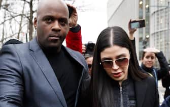 epa07351456 Joaquin 'El Chapo' Guzman's wife Emma Coronel Aispuro (R) departs United States Federal Court after another day of jury deliberation in the case against Guzman in Brooklyn, New York, USA, 07 February 2019. The jury is deliberating multiple charges against Guzman including money laundering and for directing murders and kidnappings while he allegedly ran a drug cartel.  EPA/JUSTIN LANE