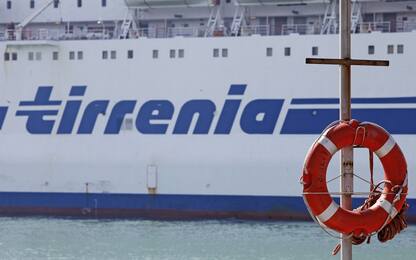 Principio di incendio su traghetto merci Tirrenia: nessun ferito