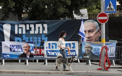 Israele, seggi aperti per le elezioni legislative: Netanyahu favorito