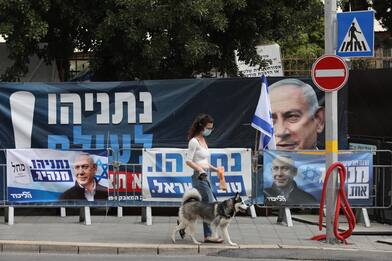 Elezioni Israele, lo spoglio definitivo dei voti conferma lo stallo