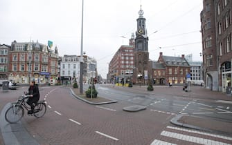 Gente per strada in Olanda