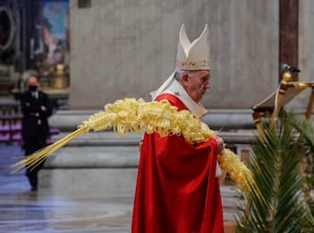 Domenica delle Palme, il Papa: “Ancora in pandemia, siamo provati”