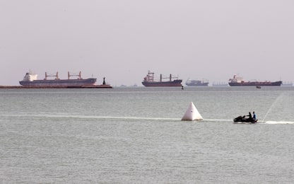 Sbloccata la nave rimasta incastrata nel Canale di Suez