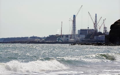 L'acqua di Fukushima sarà scaricata nell'Oceano: via libera dall'Aiea