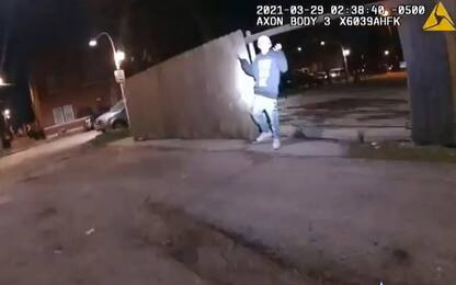 Usa, pubblicato video di agente che spara a 13enne Adam Toledo
