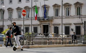 UnÕimmagine di Palazzo Chigi durante gli incontri del premier Mario Draghi con i partiti sul Recovery Plan e il DL Sostegni, Roma, 16 aprile 2021. ANSA/RICCARDO ANTIMIANI