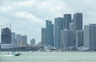 epa09119046 The skyline of Edgewater neighborhood is seen from the Miami's Itracoastal Waterway in Miami, Florida, USA, 01 April 2021 (issued 06 April 2021). Miami, the tropical paradise with the most varied offer of condominiums and luxury homes, is a desert when it comes to affordable housing.  EPA/CRISTOBAL HERRERA-ULASHKEVICH  ATTENTION: This Image is part of a PHOTO SET