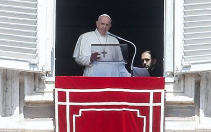 Migranti morti in mare, Papa Francesco: "È il momento della vergogna"