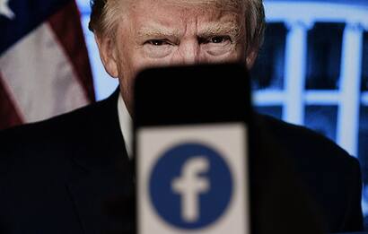Facebook conferma il bando di Donald Trump