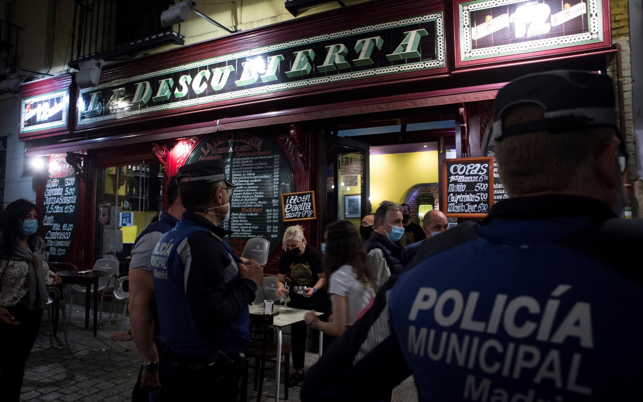 Covid Spagna Picco Di Contagi Tra Under 30 Catalogna Chiude Locali Notturni Sky Tg24