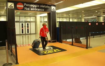 Stop quarantena da paesi UE, passeggeri in arrivo a Fiumicino. 