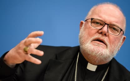 Cardinale Marx presenta dimissioni al Papa: "Chiesa a un punto morto"