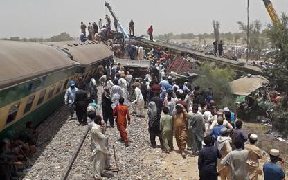 Incidente treni Pakistan, bilancio sale a 36 morti. Circa 60 i feriti