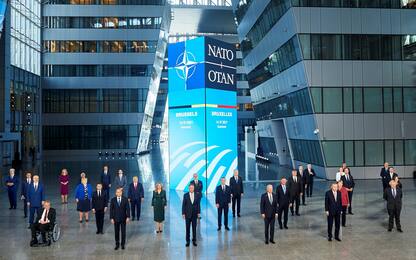 Vertice Nato a Bruxelles: "La Cina coopera militarmente con la Russia"