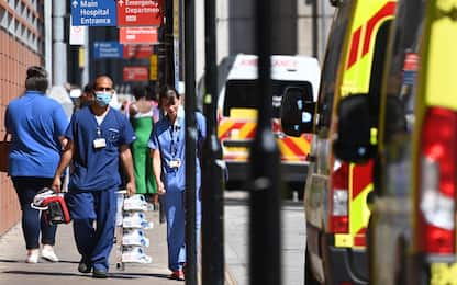 Regno Unito: al via il più grande sciopero degli infermieri