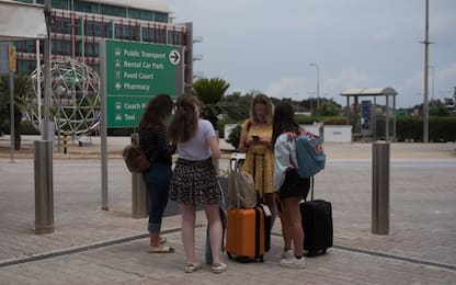 Covid Malta, focolai tra studenti: almeno 120 italiani bloccati