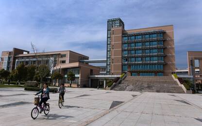 Cina, università di Shanghai chiede lista studenti Lgbtq+