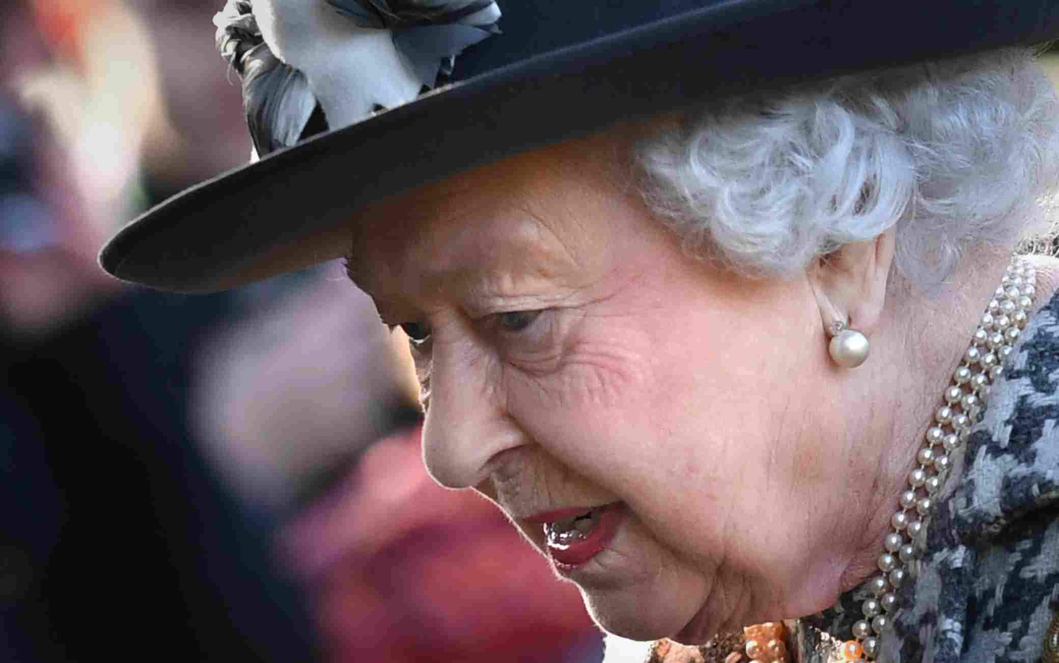 Queen Elizabeth absent for the first time at the Synod of the Church