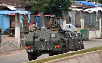 Golpe in Guinea, arrestato il presidente Condé e sciolto il governo