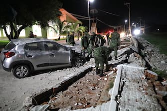 epa09454482 Aftermath of a 7.0 magnitude earthquake in Acapulco, Mexico, 07 September 2021. A 7.0 magnitude earthquake struck Acapulco in southern Mexico. The quake was felt also in Mexico City.  EPA/David Guzman