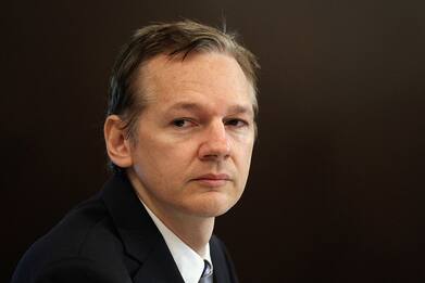 Yahoo News: "La Cia aveva un piano per rapire e uccidere Assange"