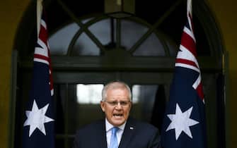 Il premier australiano Scott Morrison durante una conferenza stampa