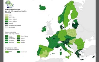 La mappa Ecdc sulla percentuale di tamponi effettuati ogni 100mila abitanti