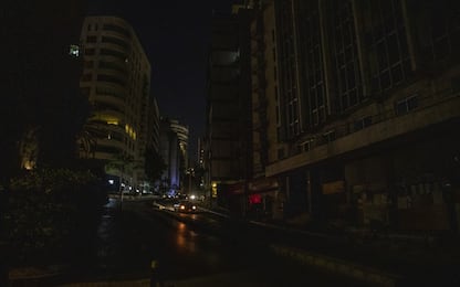 Libano, black out totale: è finito il carburante delle centrali