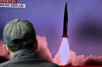 Corea del Nord, lanciato missile balistico nel Mar del Giappone