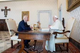 biden e papa francesco
