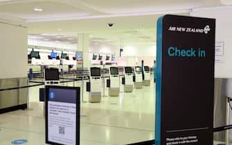 epa09294608 The Air New Zealand check in counter is seen at Sydney International Airport in Sydney, New South Wales, Australia, 23 June 2021. New Zealand has stopped quarantine-free travel with New South Wales for at least 72 hours after the Bondi COVID-19 cluster in Sydney's east rose.  EPA/DAN HIMBRECHTS AUSTRALIA AND NEW ZEALAND OUT