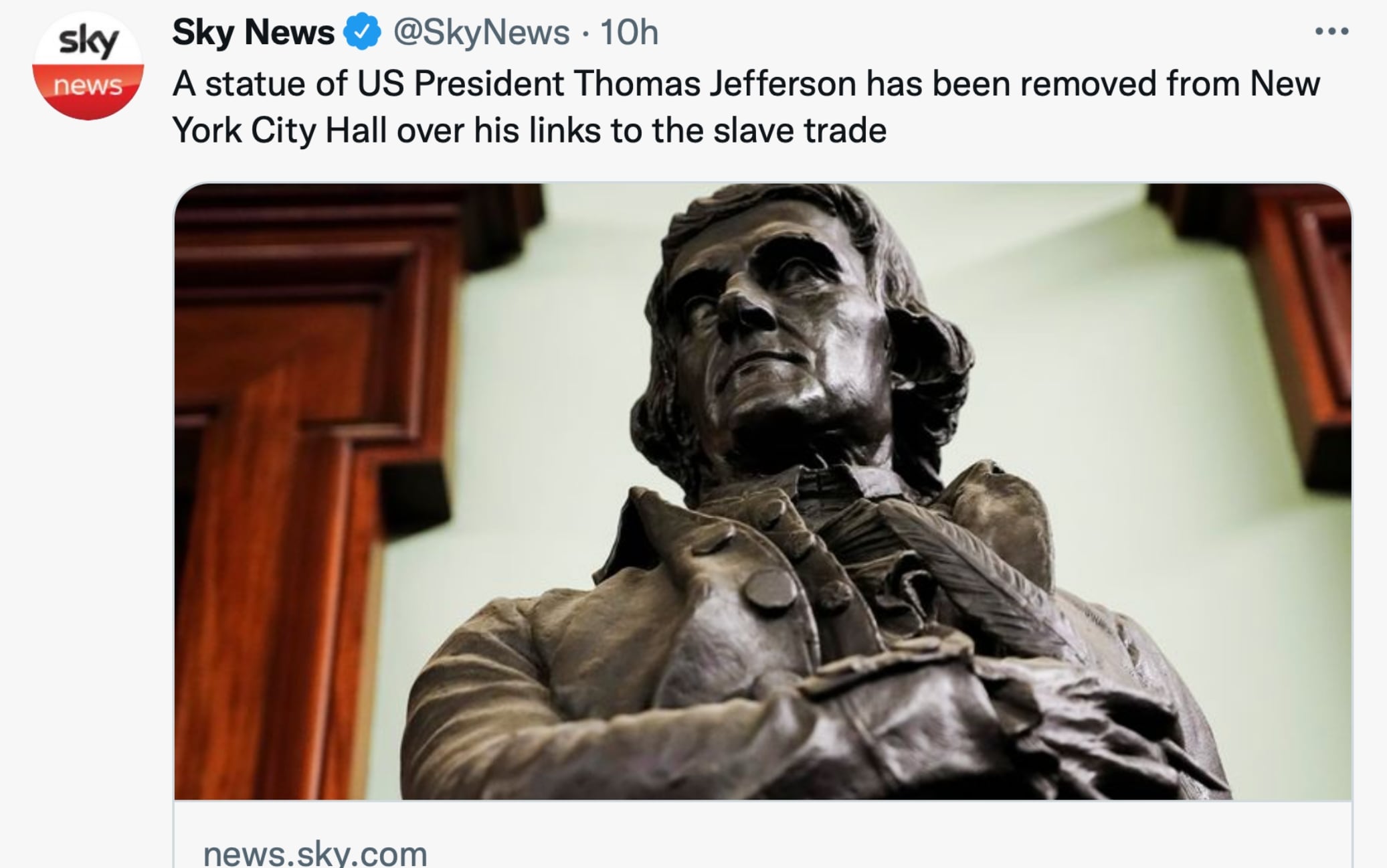 USA, Thomas Jefferson statue removed from New York City Hall