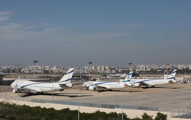 Covid, Israele chiude completamente le sue frontiere
