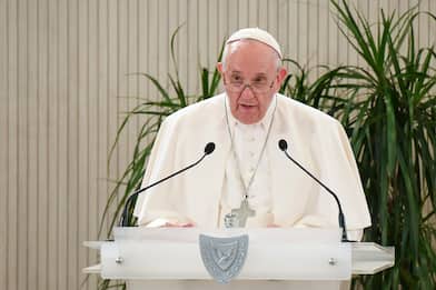 Papa Francesco: "Air Italy? Auspico una soluzione positiva"