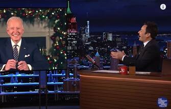 Joe Biden ha partecipato per la prima volta al “Tonight Show” condotto da Jimmy Fallon