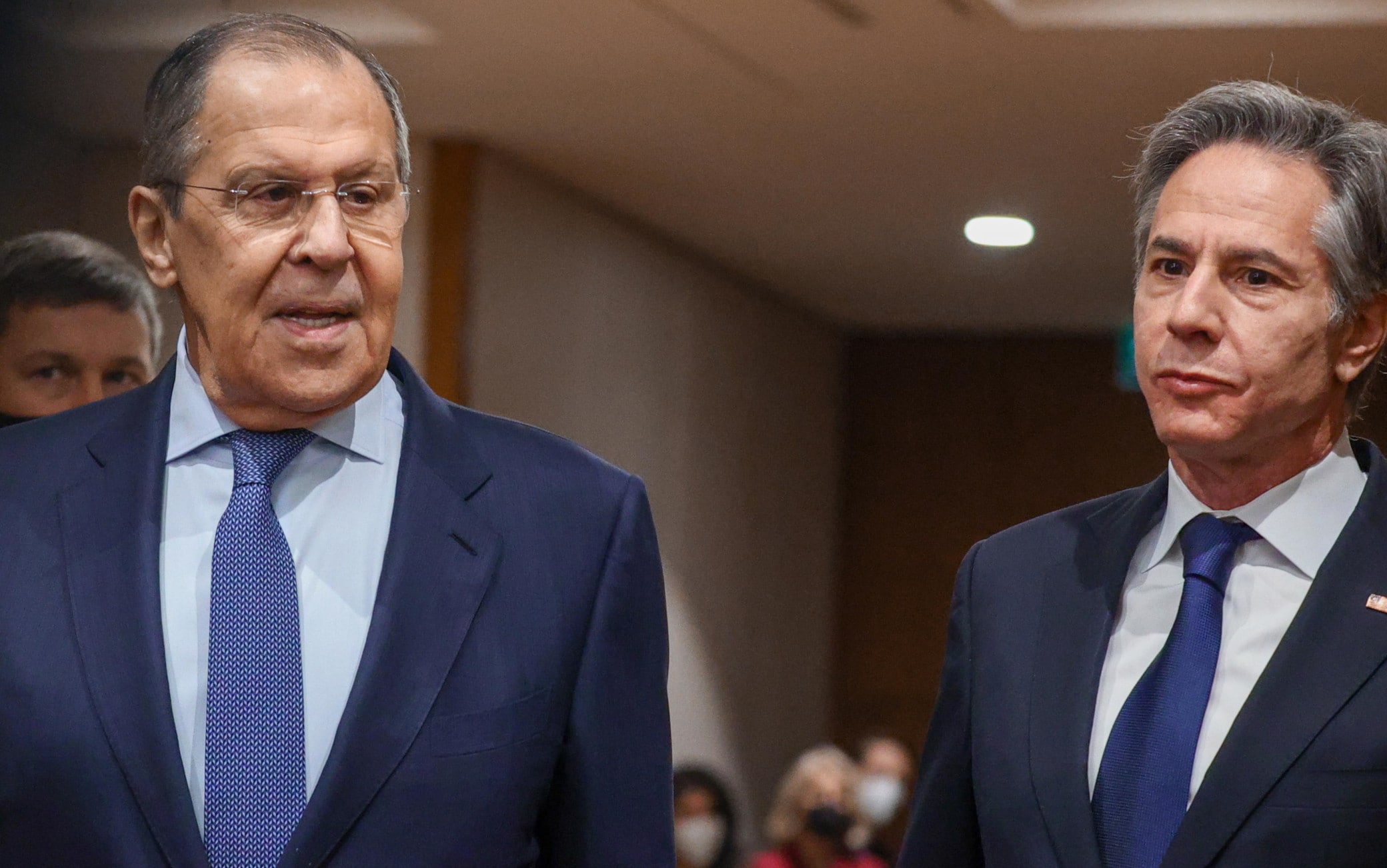 Ukraine, Russia: “We will not back down on threats of sanctions”.  Lavrov-Blinken interview