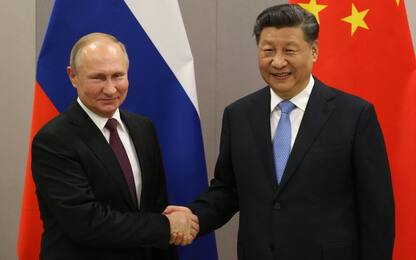Putin: “Russia e Cina hanno stessa opinione sui problemi del mondo”
