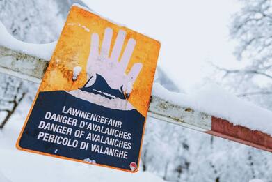 Austria, valanga su un gruppo di escursionisti: 5 vittime in Tirolo